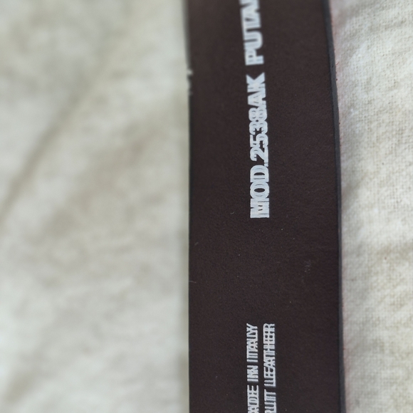 Vintage Diesel Red Suede Belt with Brass Buckle Size 80 . 39 Inch - Picture 7 of 15